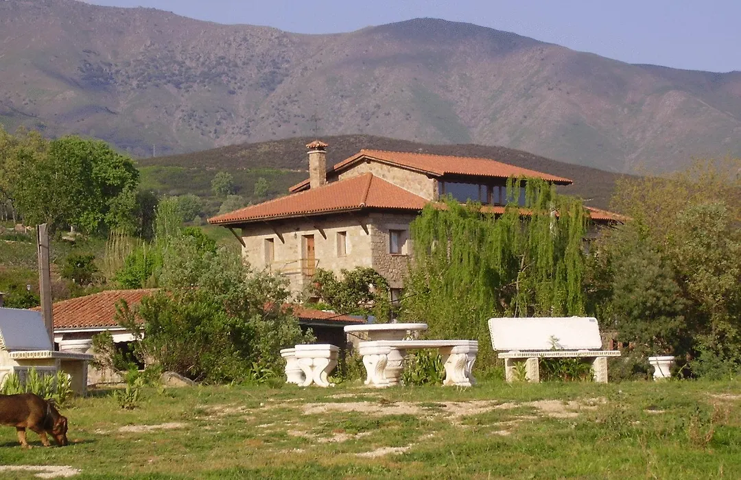 Casa Rural Ropino-1